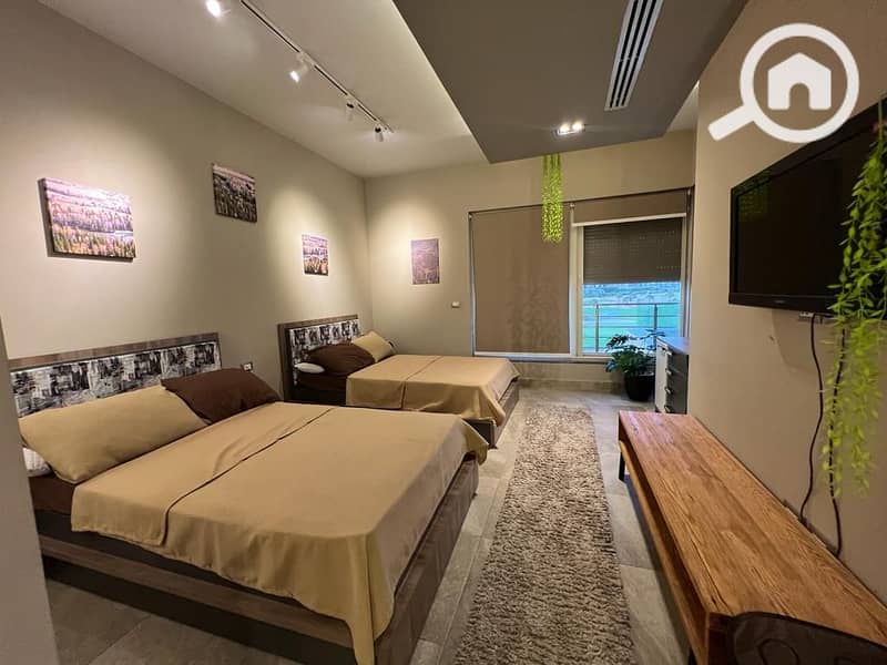 6 WhatsApp Image 2025-10-13 at 23.38. 11_f6f0d362. jpg