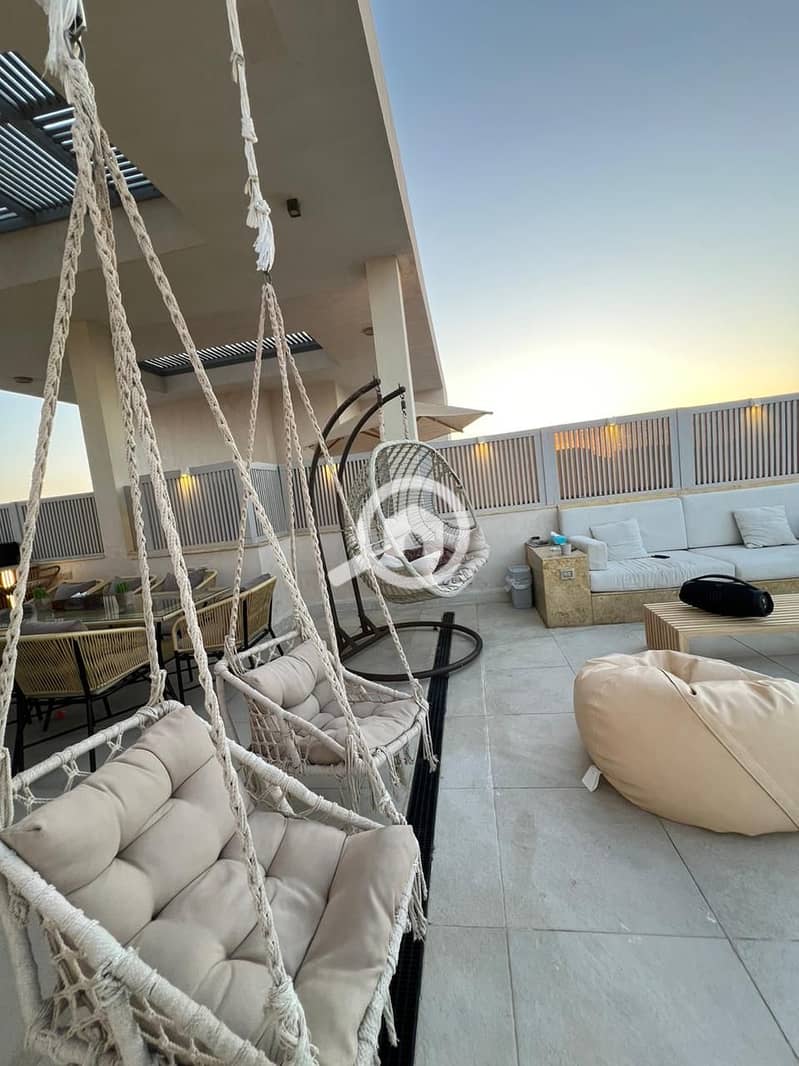 8 WhatsApp Image 2025-10-13 at 23.38. 15_1fdbb531. jpg