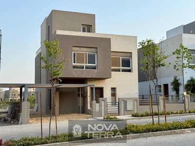 5 Bedroom Villa for Sale in Sheikh Zayed, Giza - IMG-20251023-WA0131. jpg 5 Bedroom Villa for Sale in Sheikh Zayed, Giza - IMG-20251023-WA0131. jpg