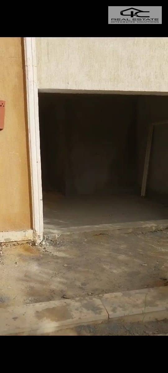 10 WhatsApp Image 2025-10-25 at 05.55. 09. jpeg