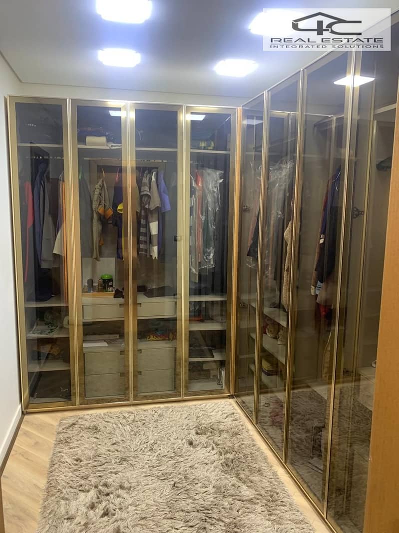 6 WhatsApp Image 2025-10-25 at 05.44. 42 (1). jpeg