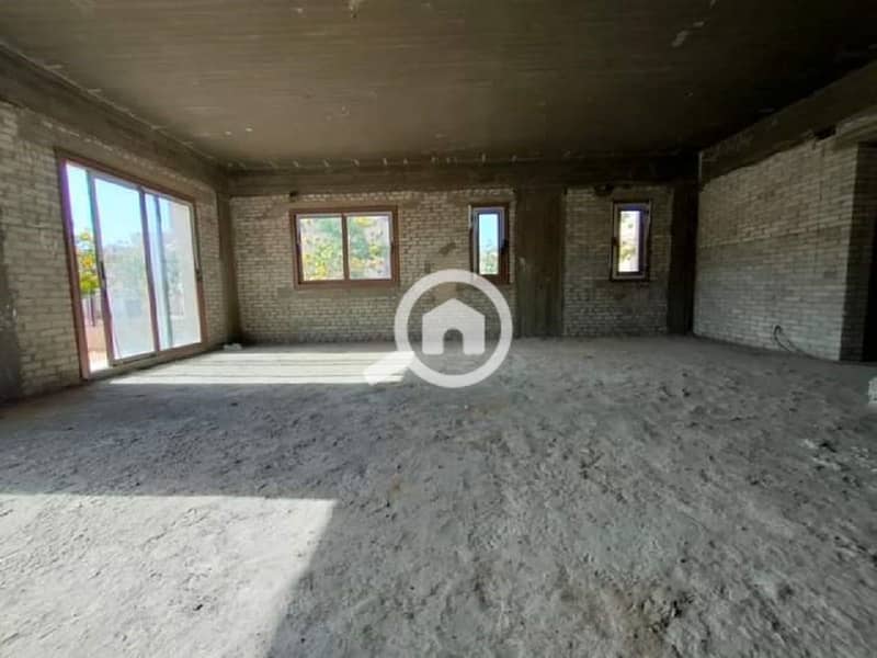 4 WhatsApp Image 2025-02-18 at 12.43. 28_07966854. jpg