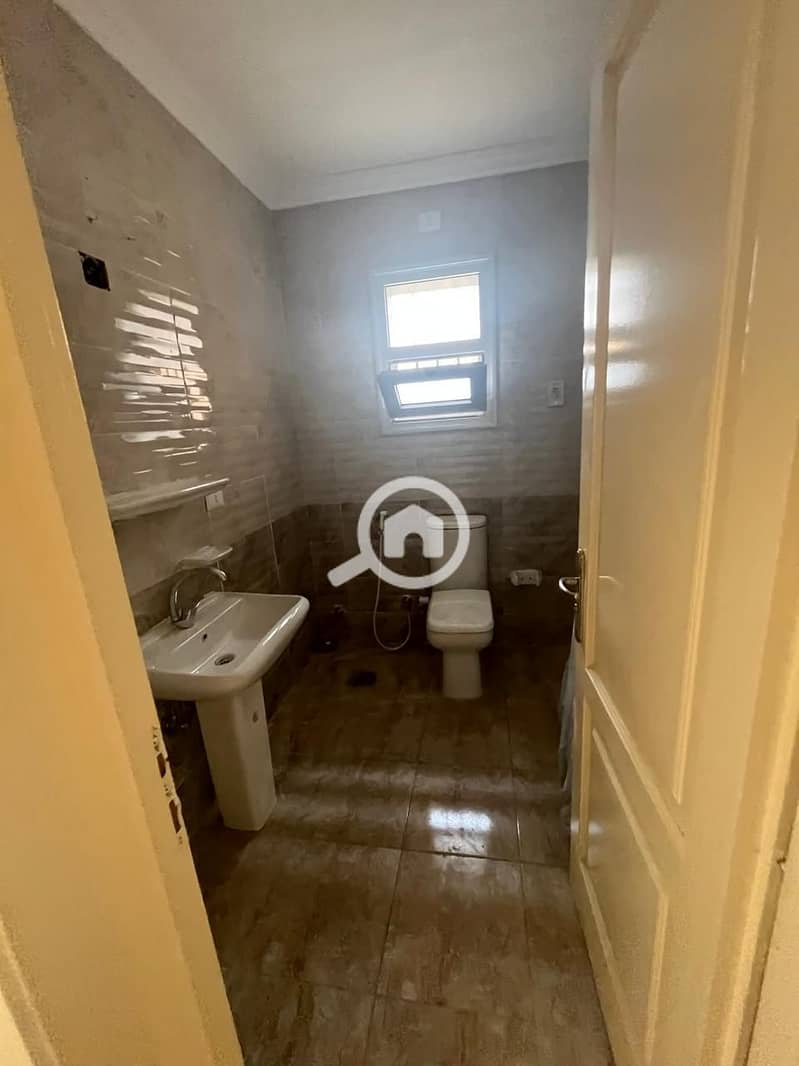 11 WhatsApp Image 2025-10-25 at 8.26. 51 PM (3). jpeg