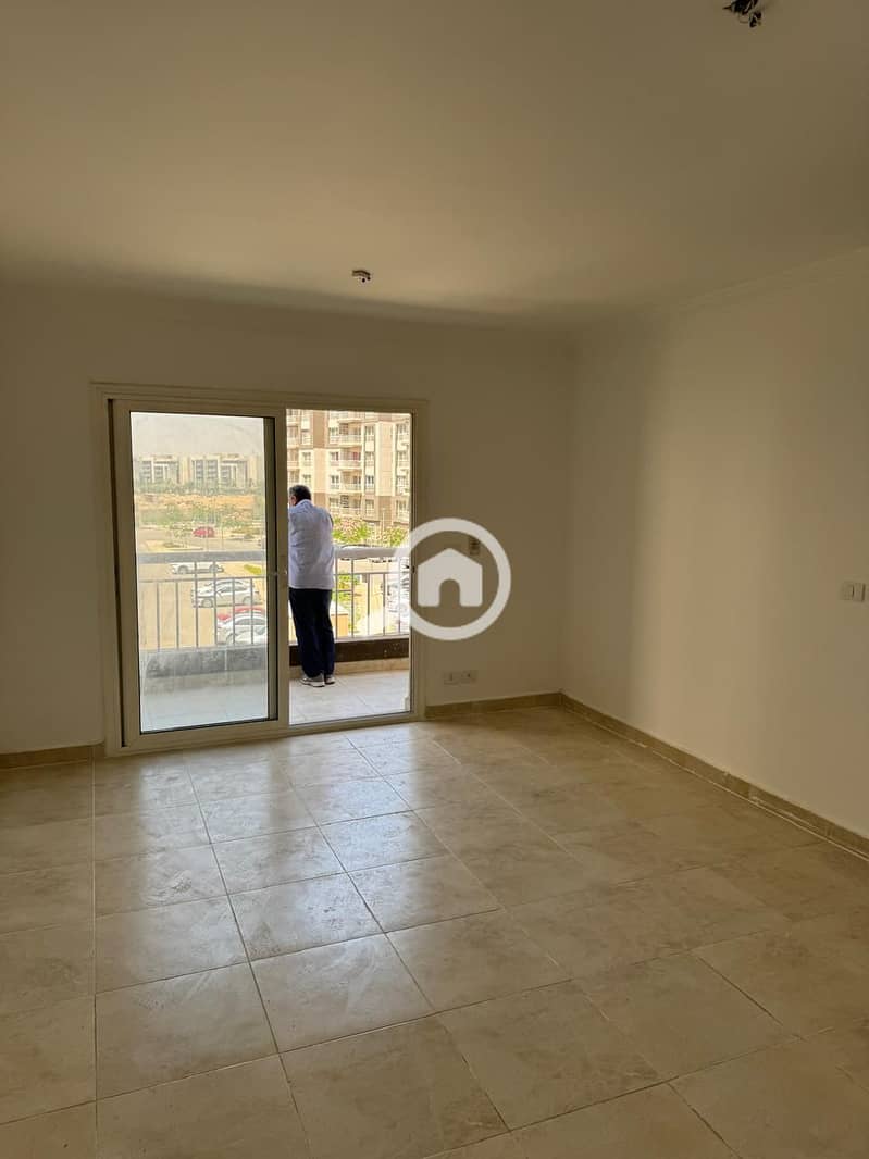 2 WhatsApp Image 2025-10-25 at 2.33. 16 PM (1). jpeg