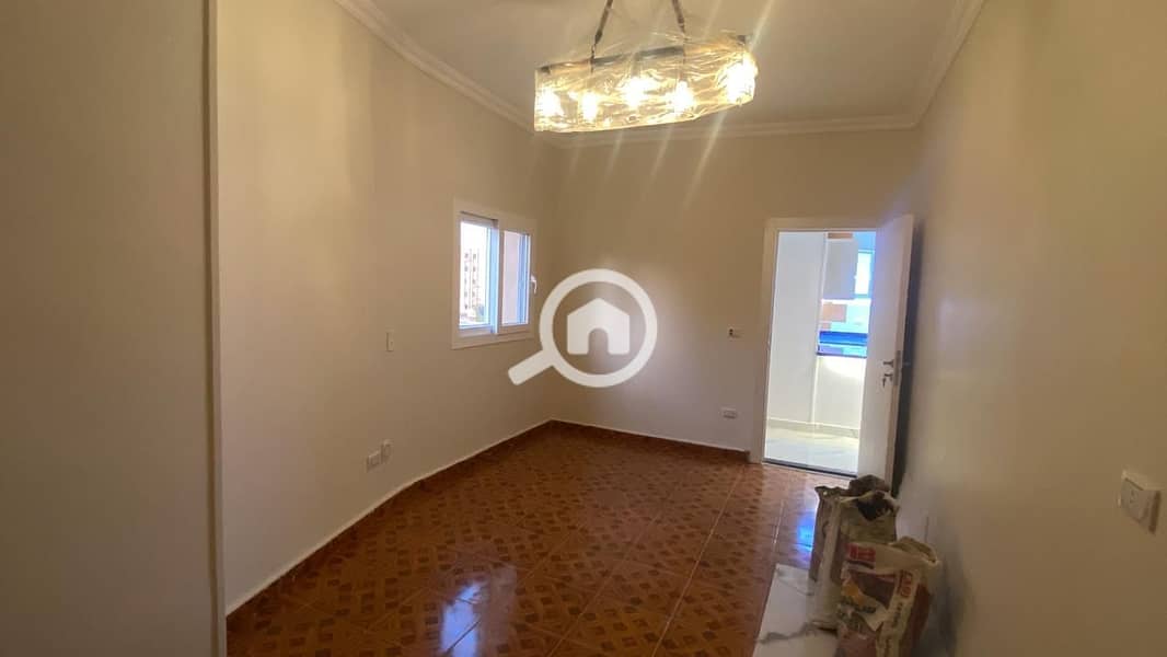 7 3c7cfef0-2979-435e-a7c9-543d806e495a. jpeg