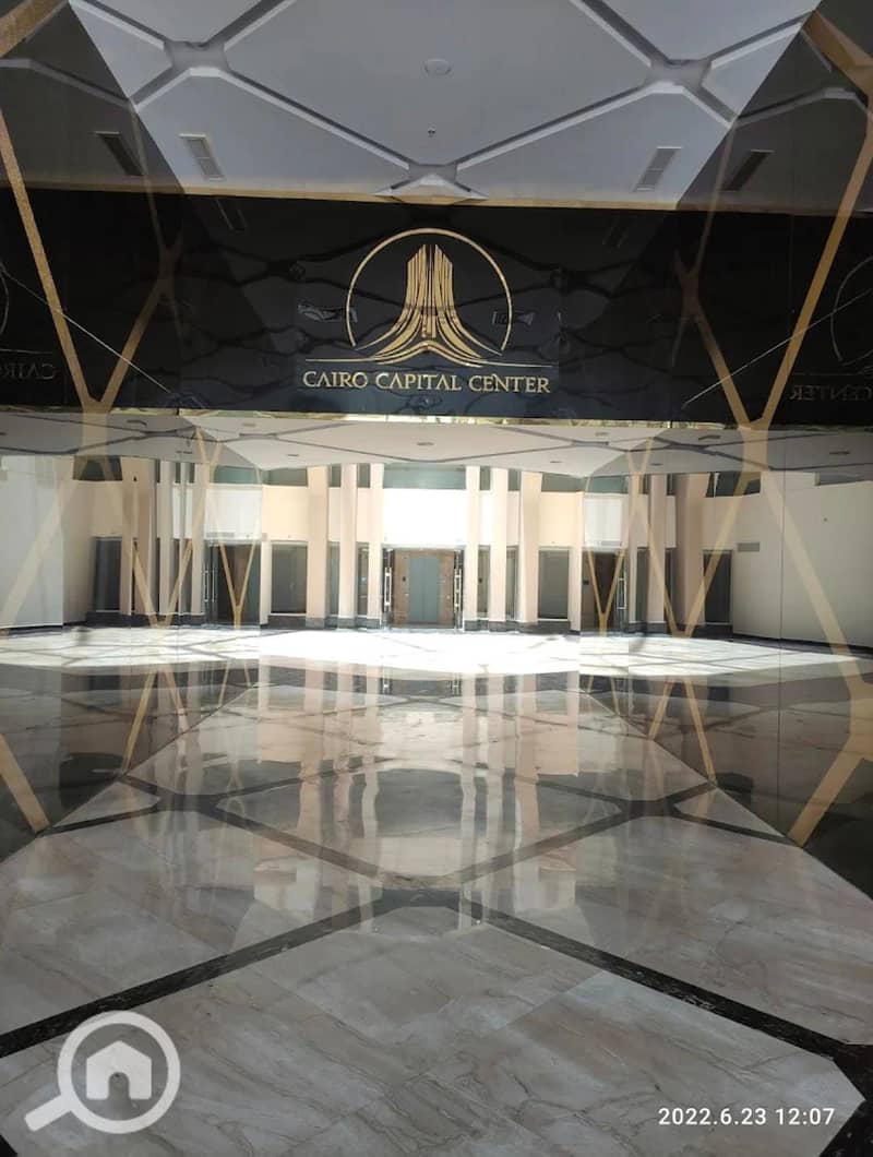 4 d2f47a3d-0431-4386-8ea4-60e8c9c55975. jpg