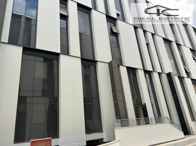 6 WhatsApp Image 2023-12-27 at 1.43. 59 PM (3). jpeg