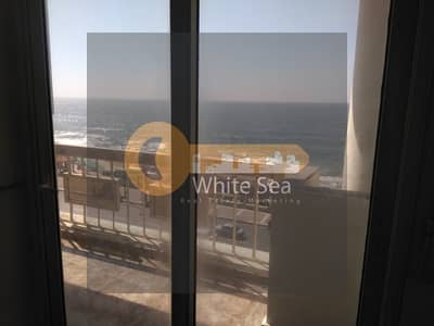 مکتب  للايجار في جليم، الإسكندرية - مقر إداري ٣٢٠م ((جليم )) بحر مباشر