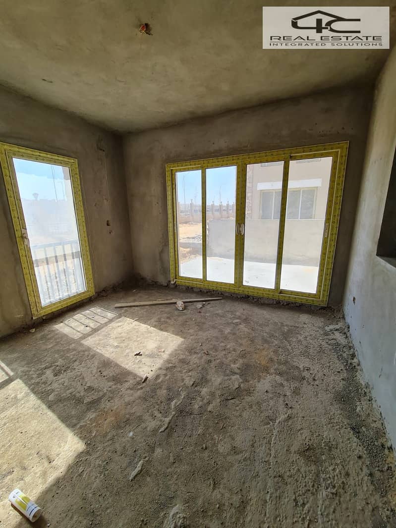 7 WhatsApp Image 2025-10-15 at 19.42. 39. jpeg