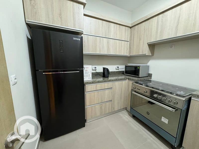 15 ff072910-bbc5-4d2b-b5d6-006f78c107f3. jfif. jpg