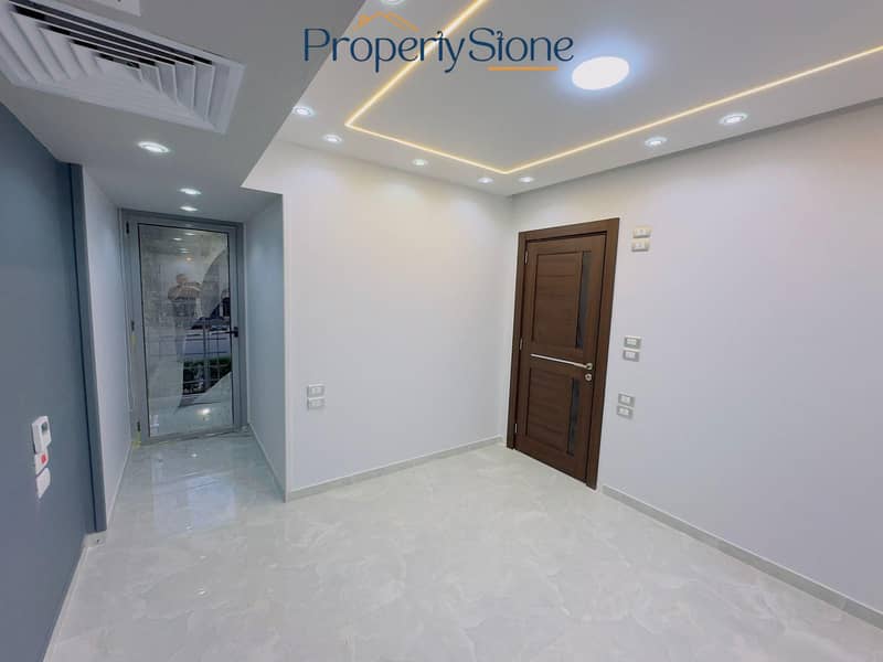 4 WhatsApp Image 2025-10-23 at 5.09. 01 PM (3). jpeg