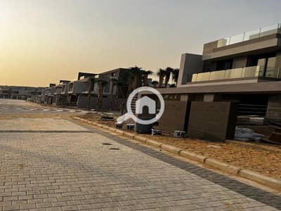 توين هاوس 4 غرف نوم للبيع في مدينة الشروق، القاهرة - 473219019_981152433918852_4145574240525056988_n. jpg توين هاوس 4 غرف نوم للبيع في مدينة الشروق، القاهرة - 473219019_981152433918852_4145574240525056988_n. jpg