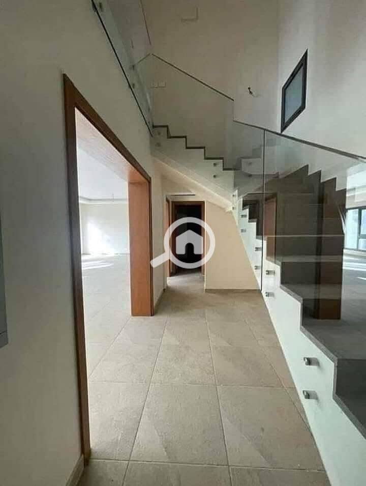 6 WhatsApp Image 2025-10-18 at 6.35. 50 PM. jpeg