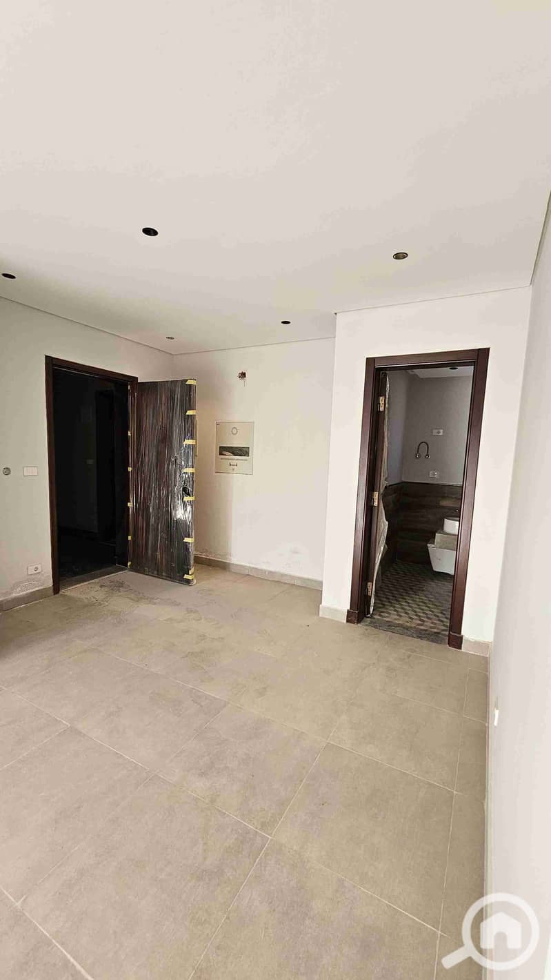 9 20251002_172718. jpg