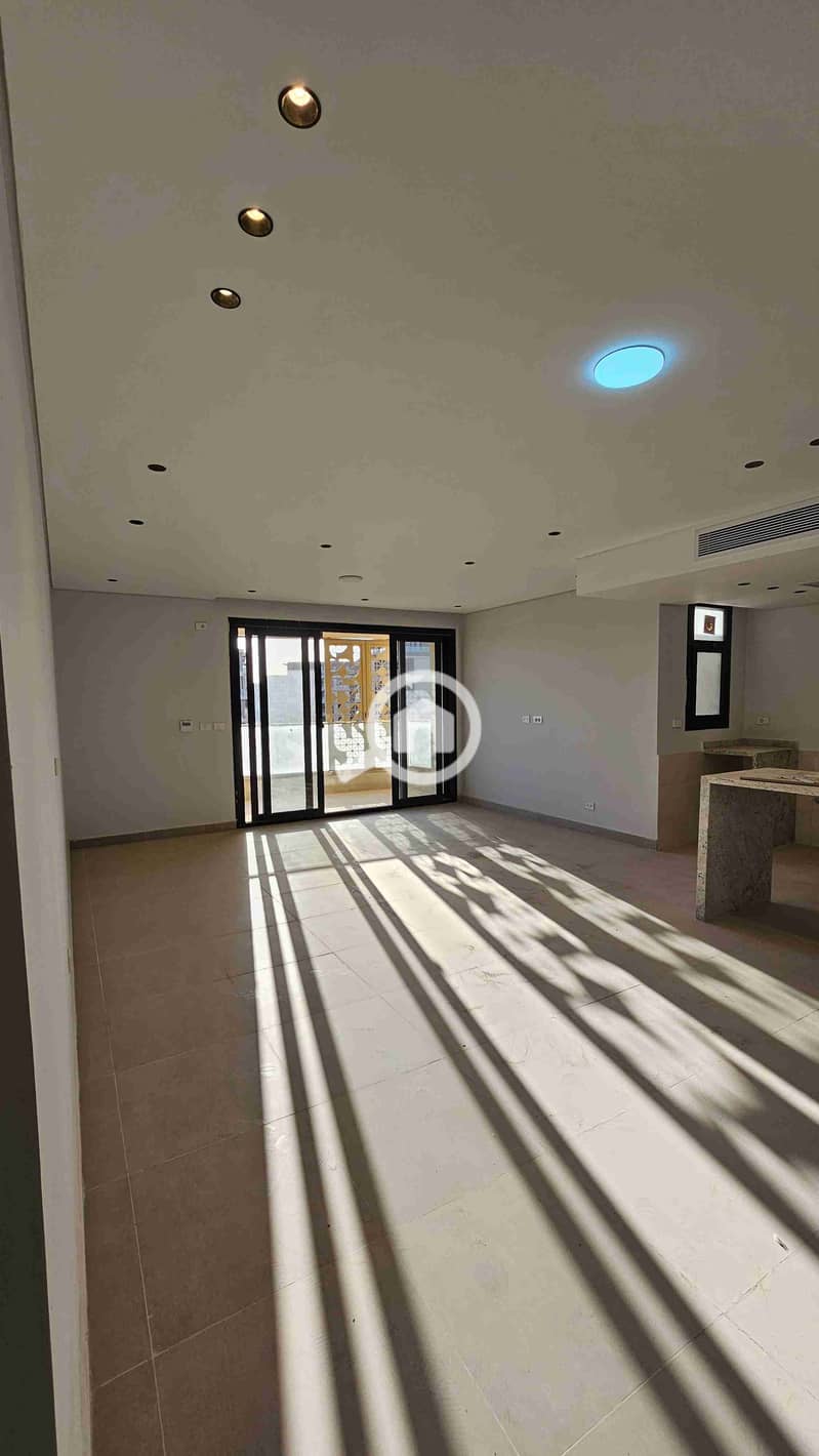 10 20251002_172714. jpg