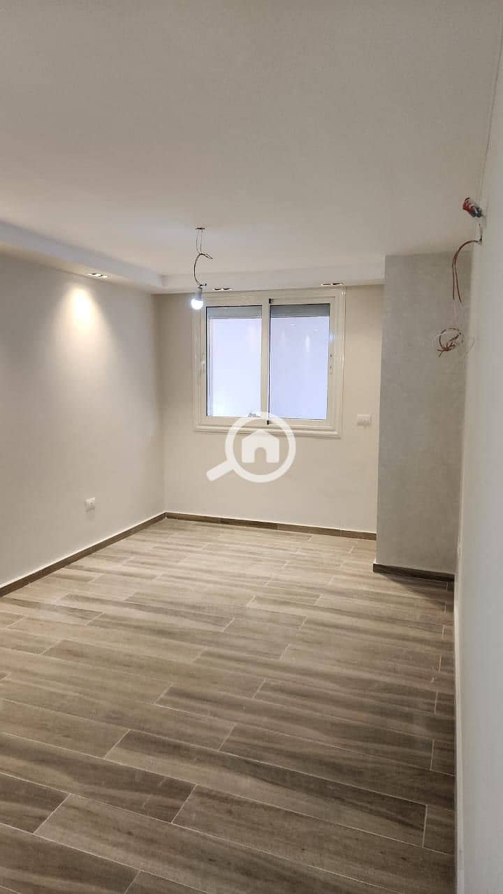 3 photo_2_2025-10-26_01-26-35. jpg