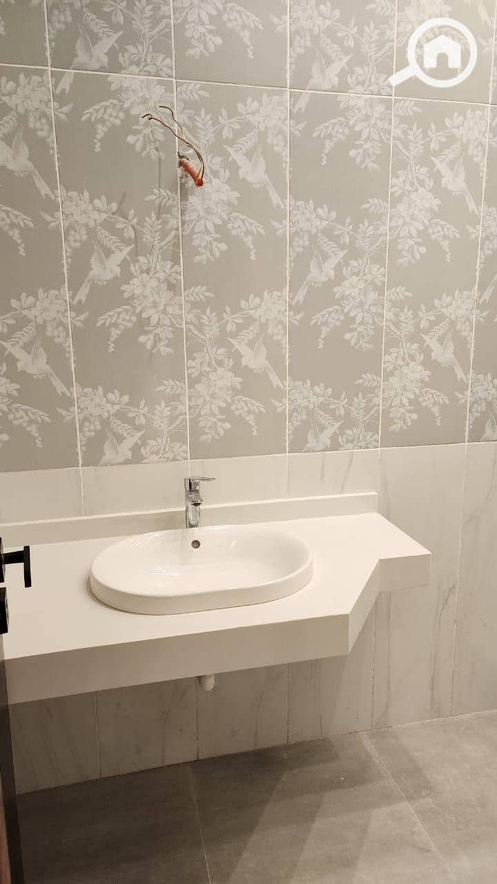 9 photo_7_2025-10-26_01-26-40. jpg