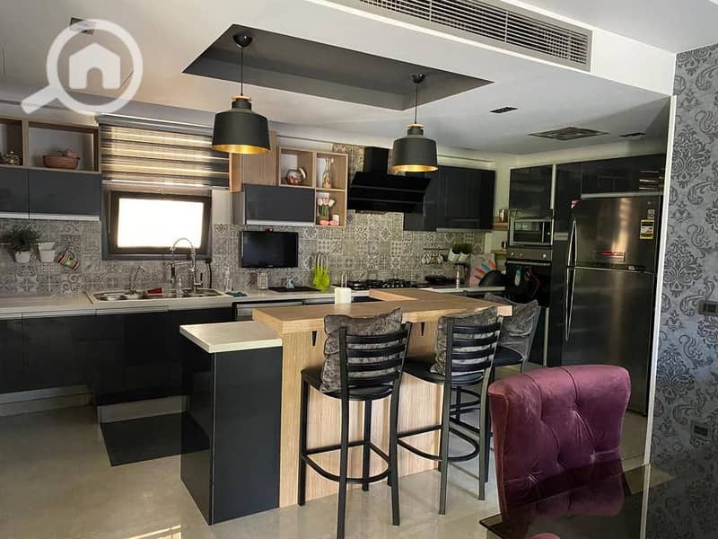 photo_2_2025-10-26_01-41-00. jpg photo_2_2025-10-26_01-41-00. jpg