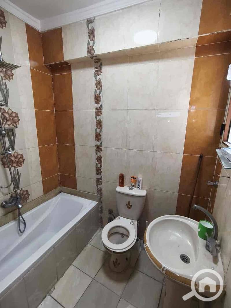 5 66a54046-50c3-4f85-aa3c-8e012168cacb. jpg