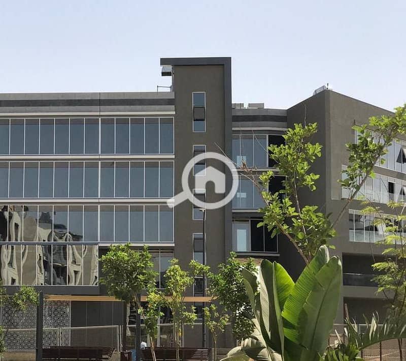 8 02463ad3-6b01-4830-aa65-3b7083bd3a1a. jpg