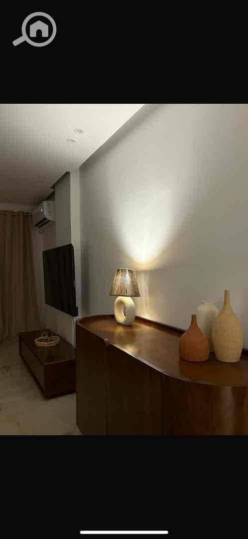 8 44ed765f-0eaf-4630-b722-77ba94c2fa6d. jpg