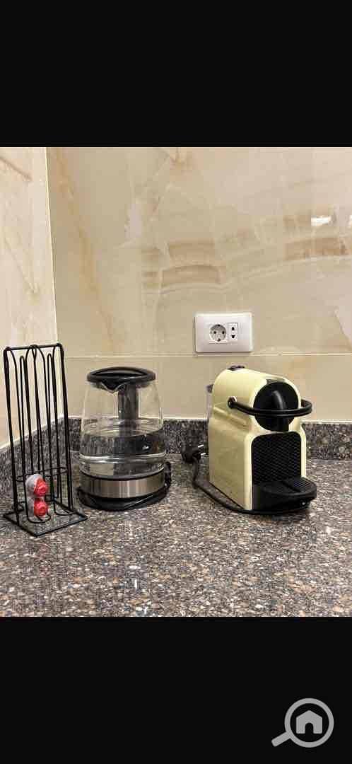 13 48472d6b-5d81-4511-b1ab-6f4e312d9ba3. jpg