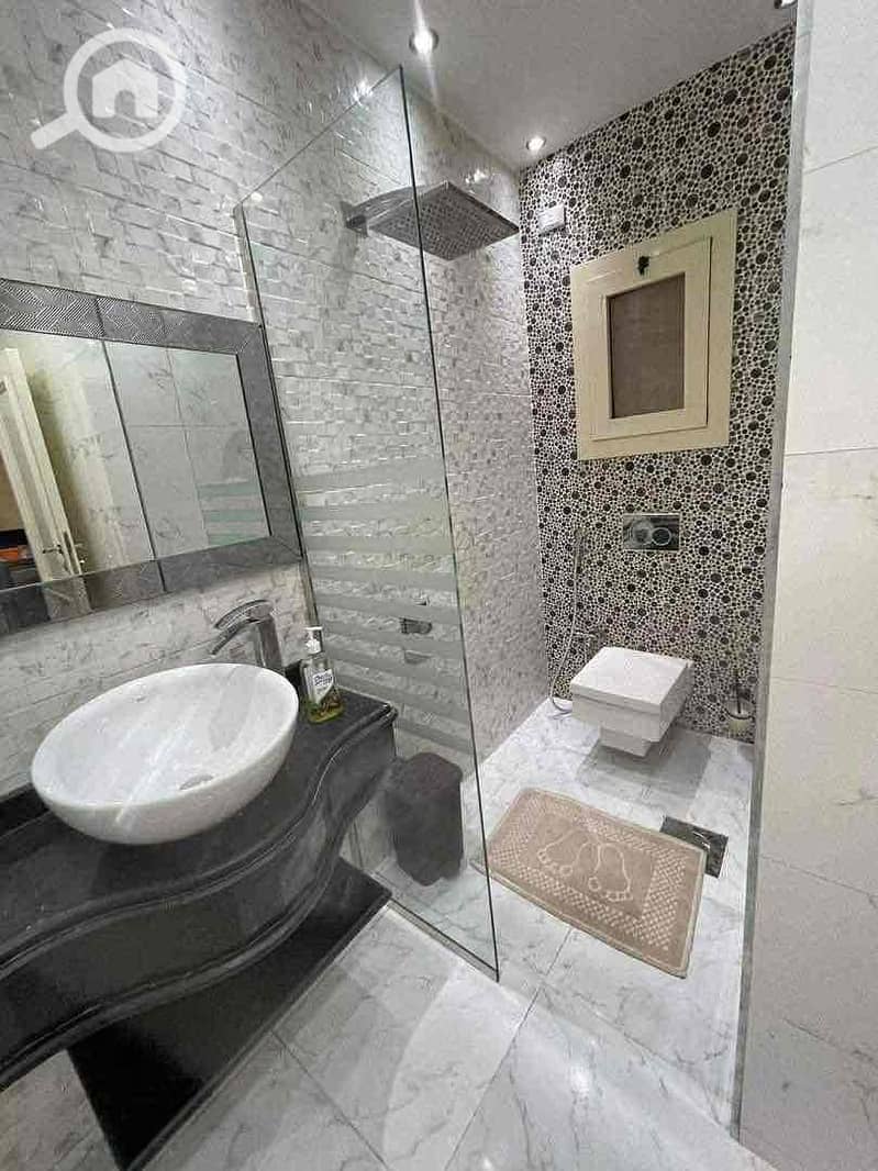 8 18feb9bc-6d5e-4f09-b3a3-6a989e17ae41. jpg