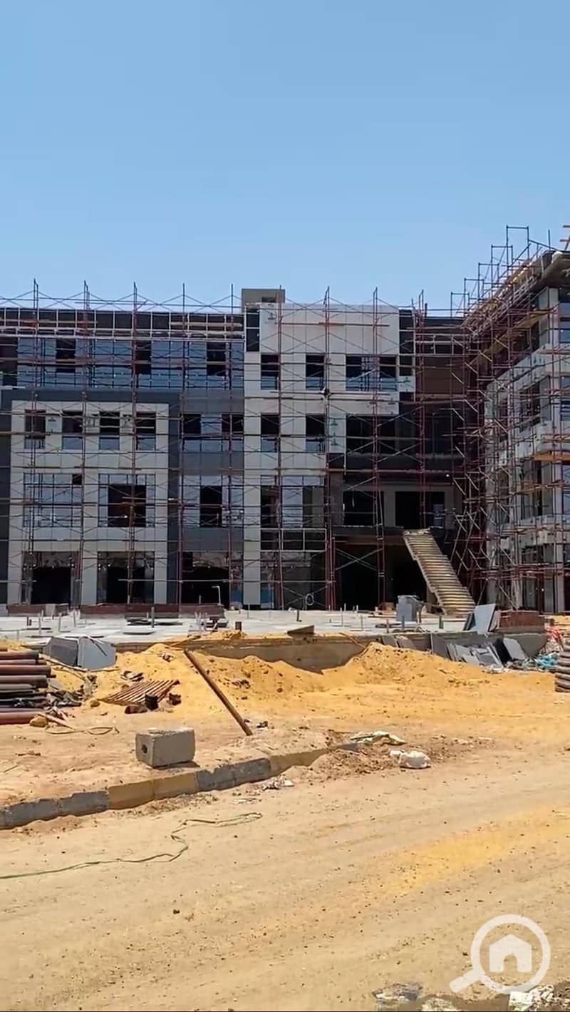 8 b31cd4cc-e29e-448f-84d1-f7b4bfd06535. jpg