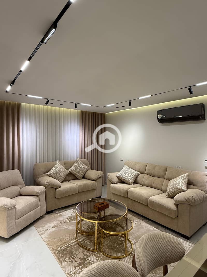 3 13d3b162-e5e2-4a77-bf67-492691644866. jpeg