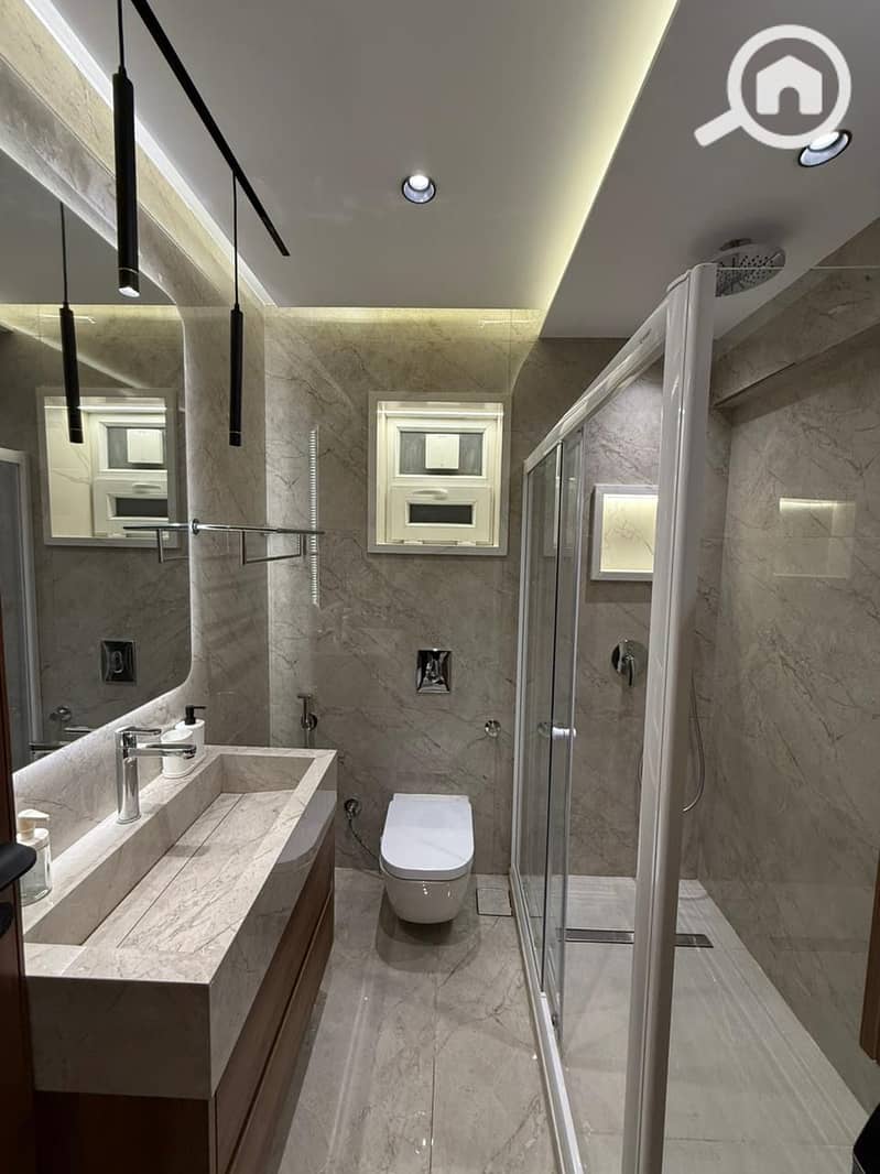 14 c86ffee9-3ce1-4f24-9acf-a28913d8a7ca. jpeg