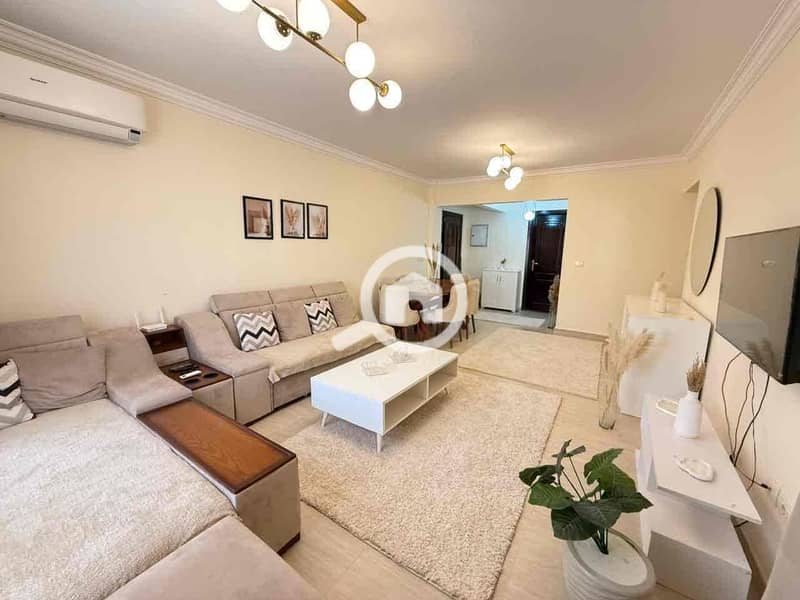 5 5103eaa0-986b-47fc-bfc0-90fb86d6e0b8. jpg