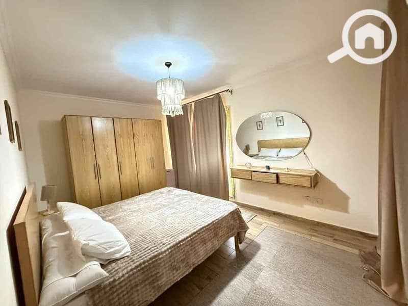 6 ac33226e-b742-49a7-85d4-84c162c3b8e1. jpg