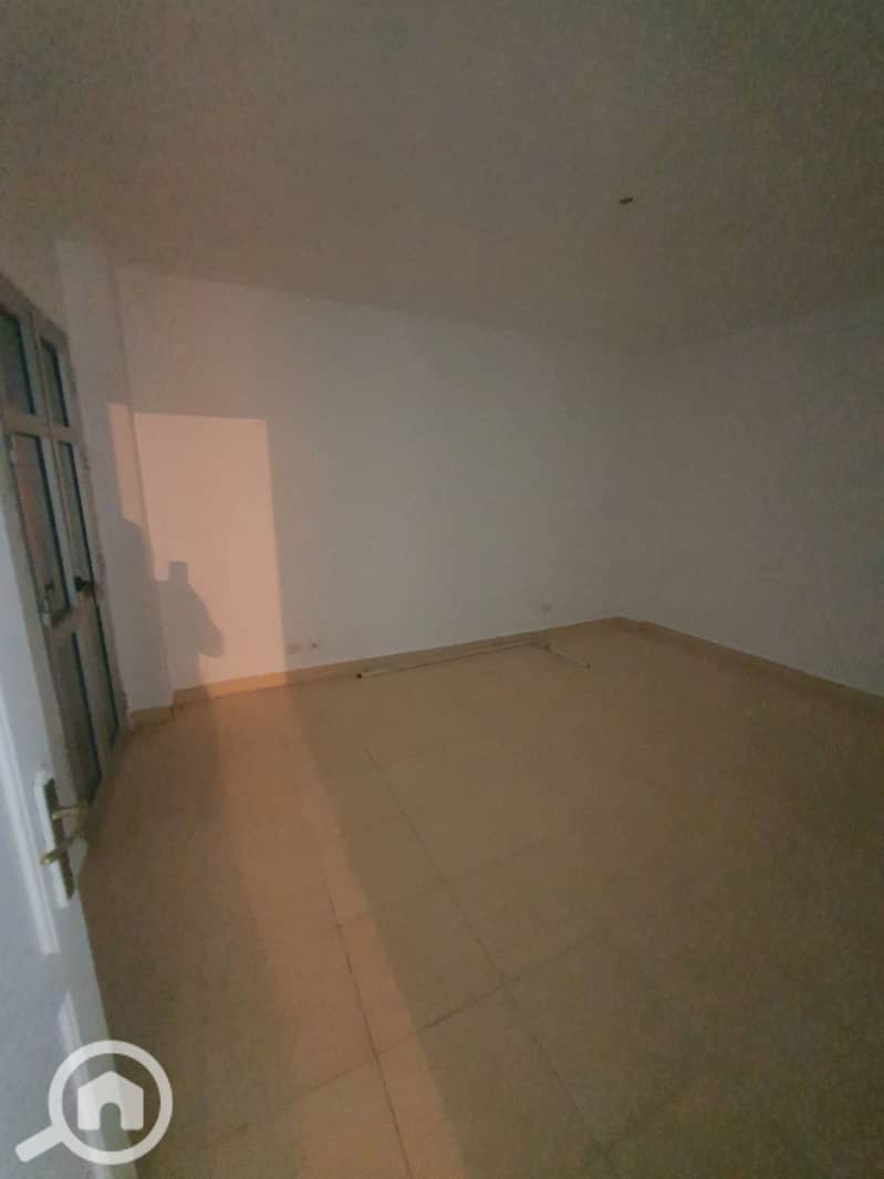 4 ٢٠٢٥١٠٢٢_١٩٣٣١٧. jpg