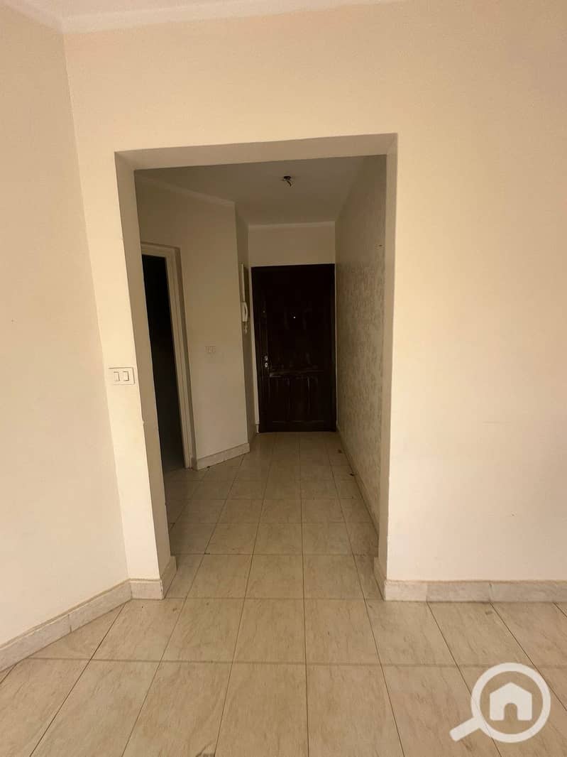 10 20af93b4-e1f8-45d5-b951-b0ee2e445d64. jpeg