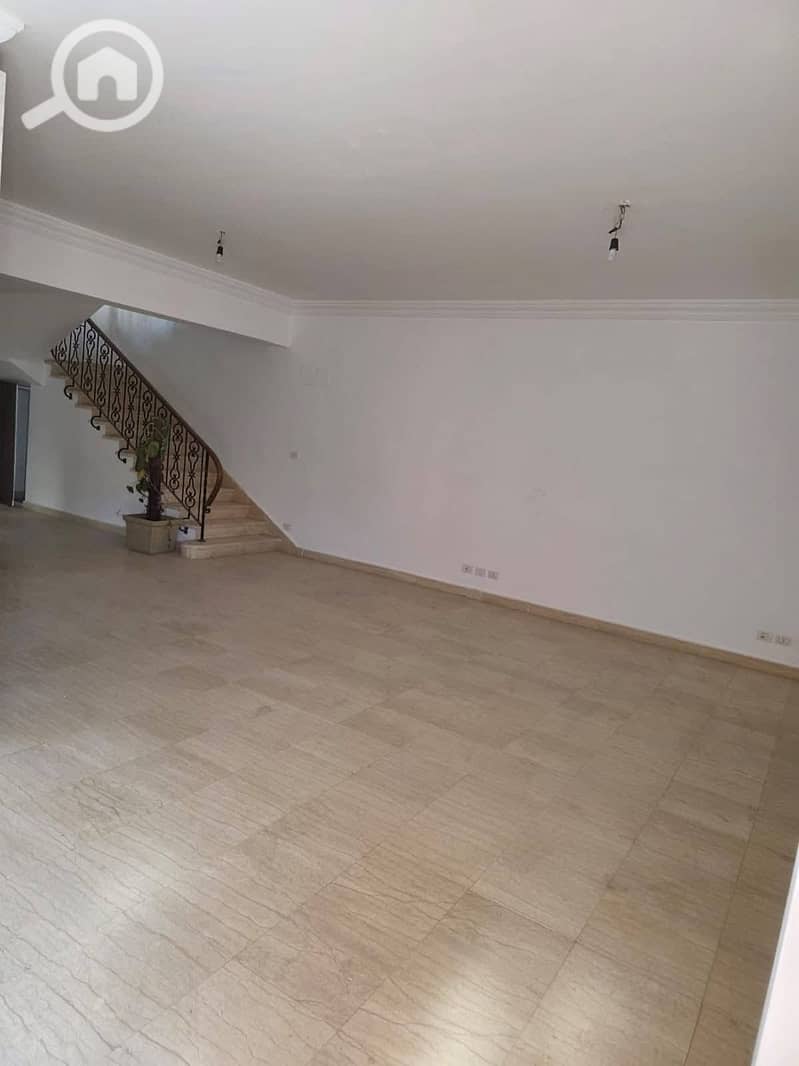 7 569703619_1460042322791006_7913661310130359894_n. jpg