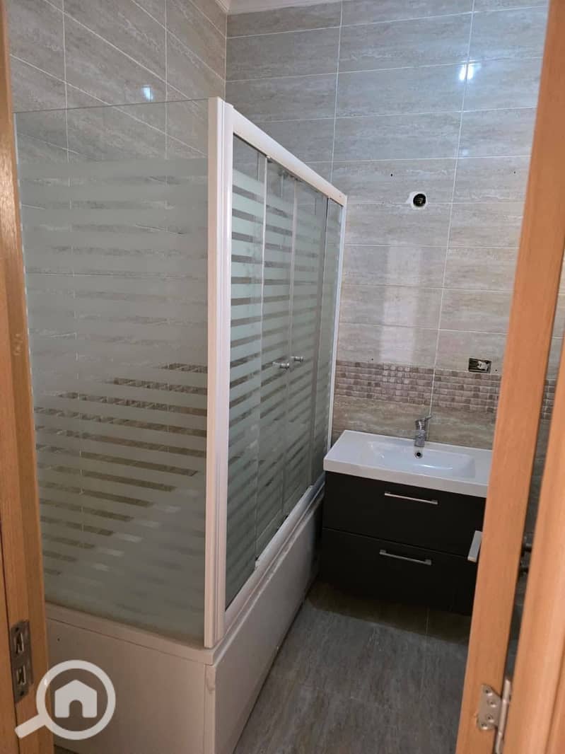 8 571117074_1460042596124312_311542691023933900_n. jpg