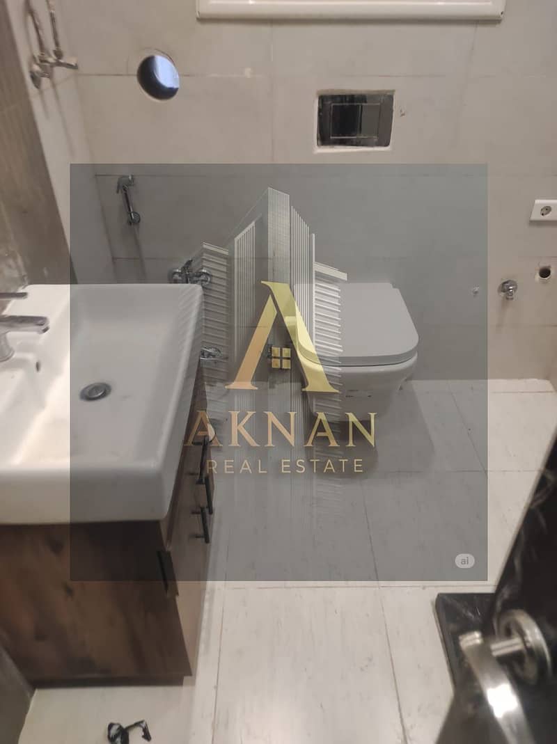 12 WhatsApp Image 2025-10-25 at 4.49. 06 PM (5). jpeg