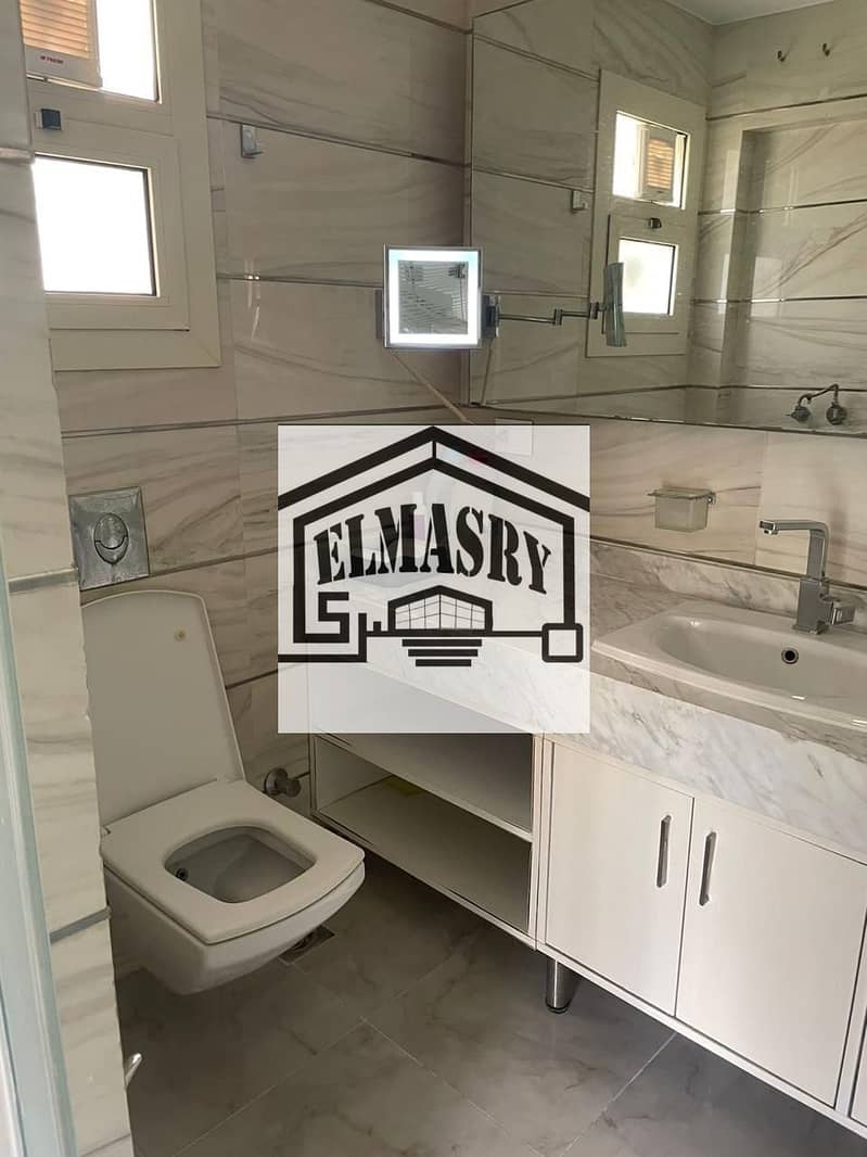 13 a0e66f69-4f38-404a-a01a-d3a4101c9463. jpg