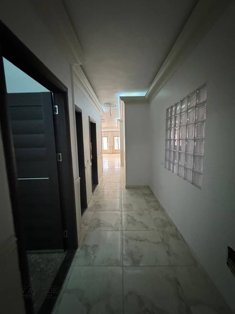 5 WhatsApp Image 2025-10-23 at 4.06. 54 PM (2). jpeg