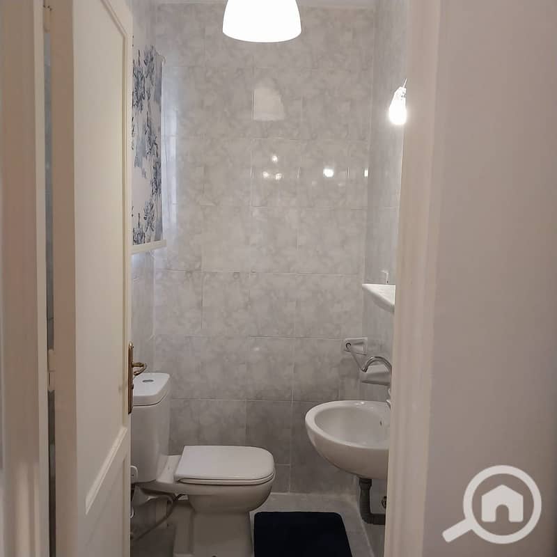 8 17b21c62-a5d1-4cce-8590-a979ceeac813. jpeg