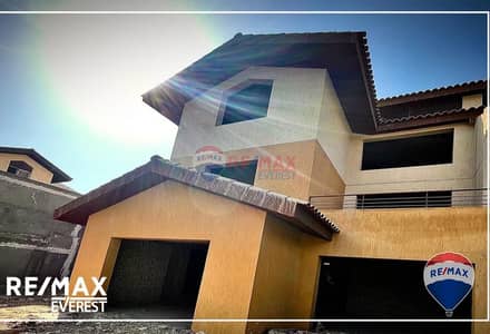 4 Bedroom Townhouse for Sale in 6th of October, Giza - WhatsApp Image 2025-09-25 at 12.39. 30 PM (4). jpeg