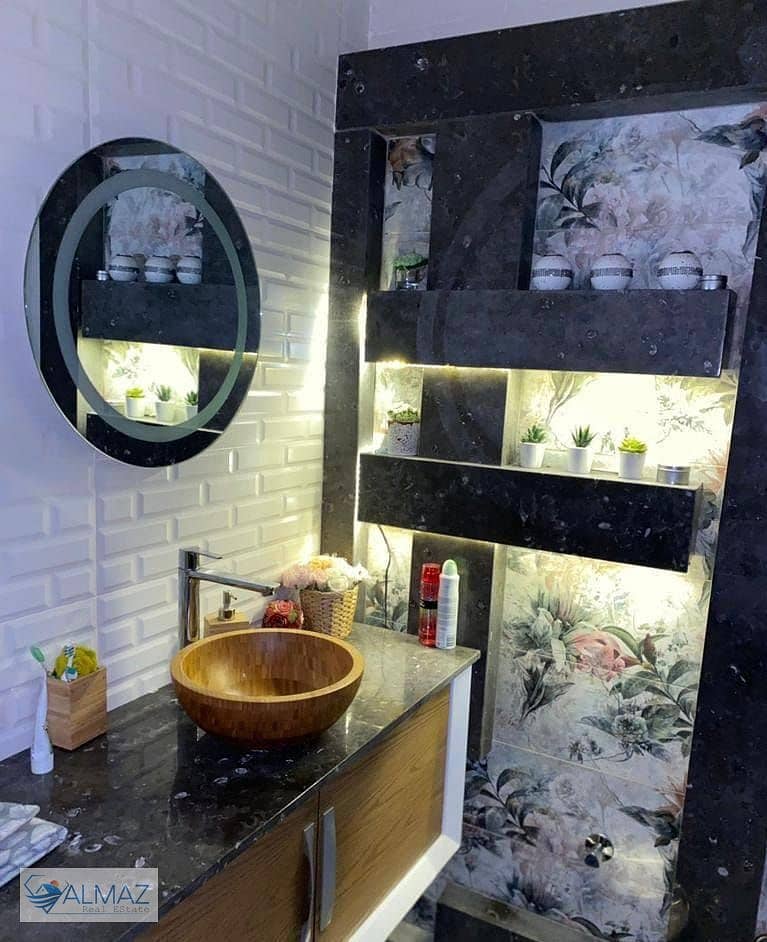 5 WhatsApp Image 2025-10-26 at 10.51. 17 AM. jpeg