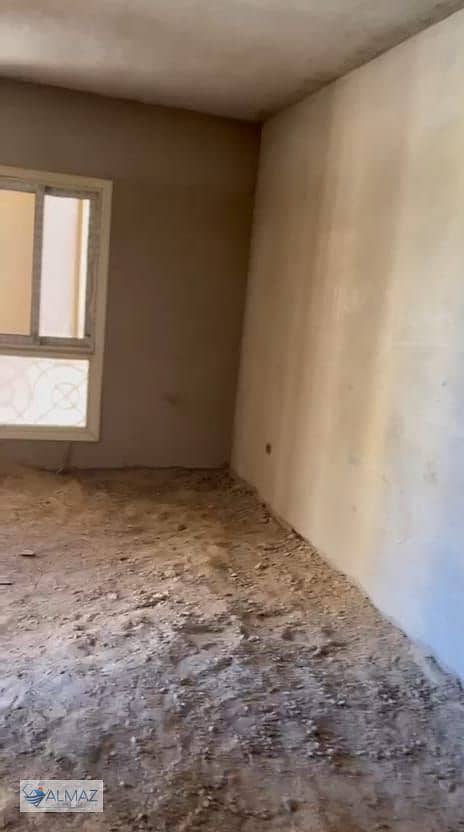 24 WhatsApp Image 2025-10-26 at 11.03. 16 AM. jpeg