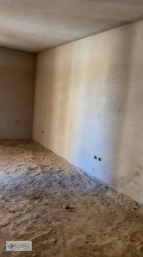 25 WhatsApp Image 2025-10-26 at 11.03. 17 AM (1). jpeg