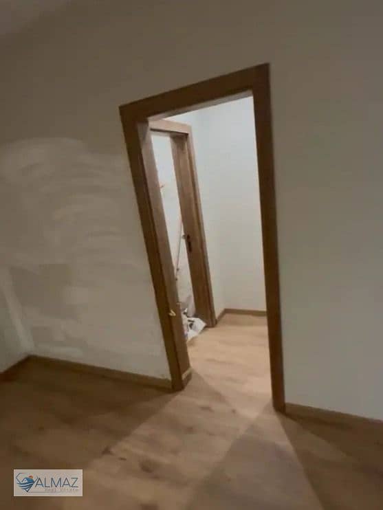 2 WhatsApp Image 2025-10-25 at 5.18. 05 PM (1). jpeg