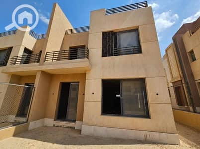 3 Bedroom Townhouse for Sale in Sheikh Zayed, Giza - WhatsApp Image 2025-10-18 at 7.22. 57 PM. jpeg 3 Bedroom Townhouse for Sale in Sheikh Zayed, Giza - WhatsApp Image 2025-10-18 at 7.22. 57 PM. jpeg