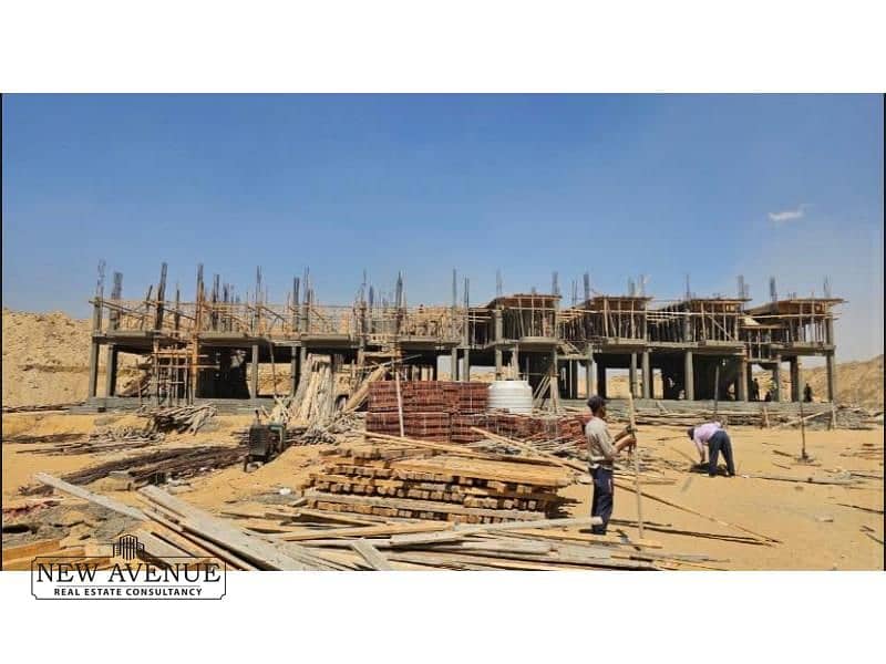 4 WhatsApp Image 2025-10-02 at 5.43. 16 PM (2). jpg