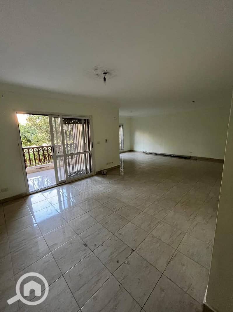 3 807cdd6e-ee4f-46c6-8fa2-9b4180c04b65. jpg