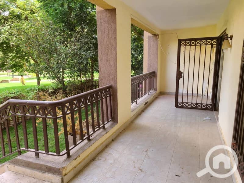 4 a0c74108-08d4-415c-b438-22dd2f83ab78. jpg