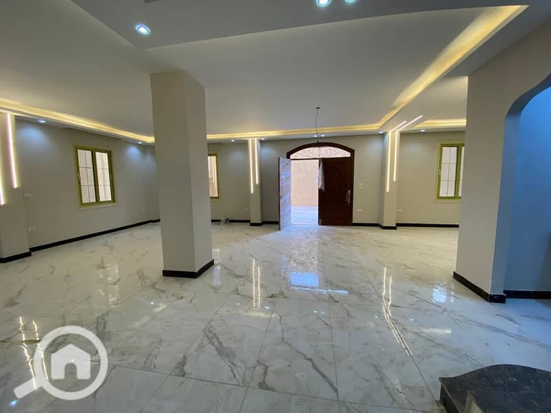 12 IMG-20251025-WA0087. jpg